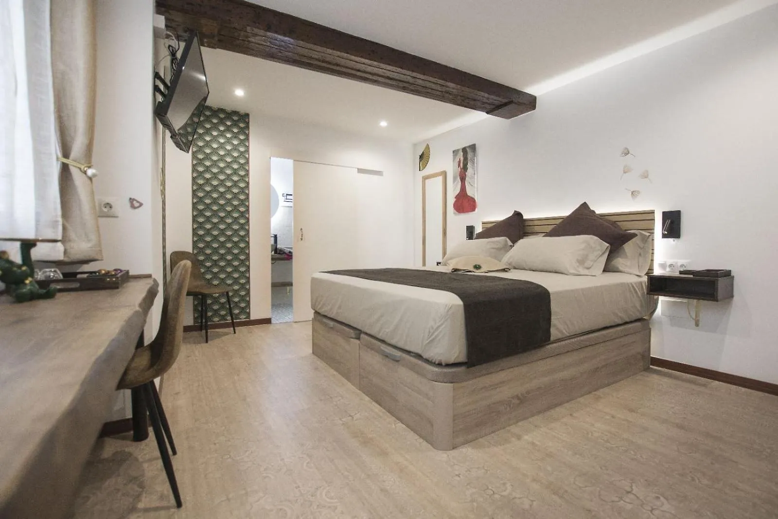 Emilysuites - Malaga Centro Historico 0*,  Spain